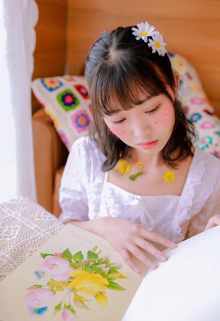 形容水的四字词语